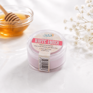 A soothing deodorant with a soft amber scent for all-day comfort and freshness.